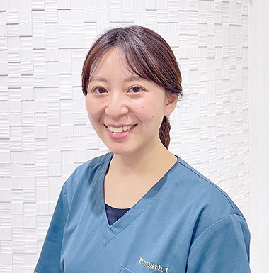 石井 久賀 歯科医師